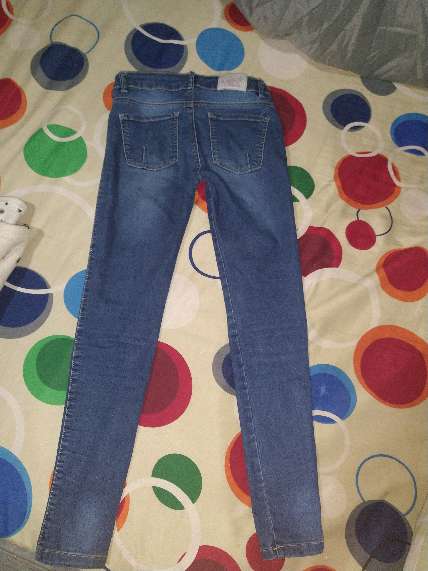 REGALO Jeans  2
