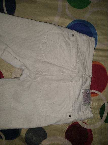 REGALO Jean color blanco 3