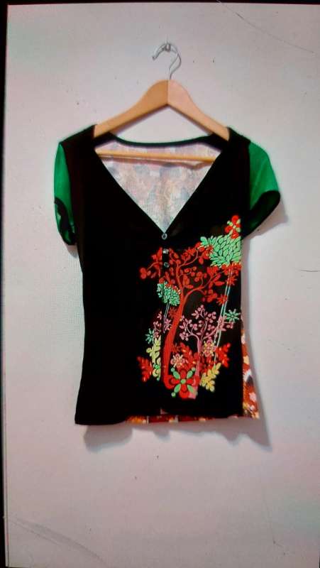 REGALO Camiseta desigual