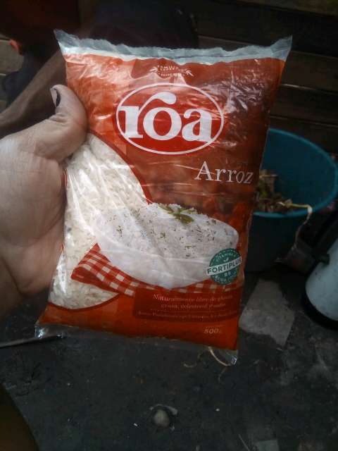 REGALO una libra de arroz