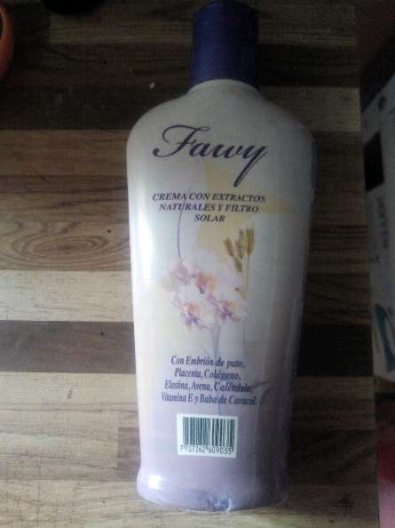 REGALO talco para bebe y crema para el cuerpo  2