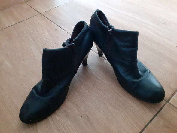 REGALO botines talla 37 3