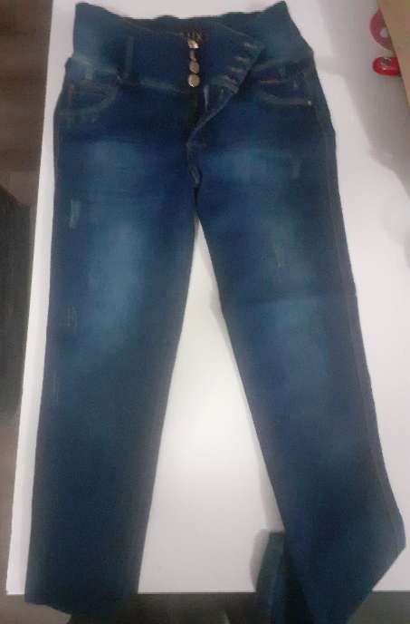 REGALO jeans 2