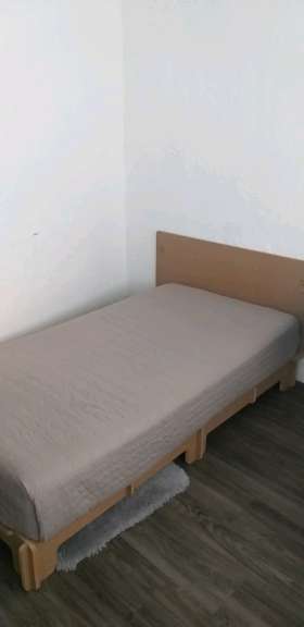 REGALO Base de cama y colchn individual 2