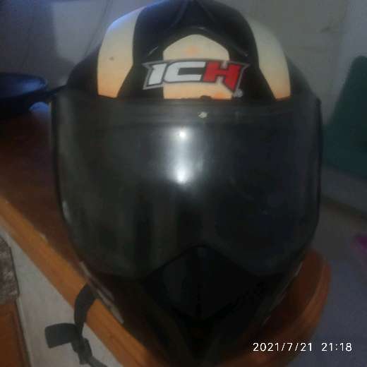 REGALO casco, 1