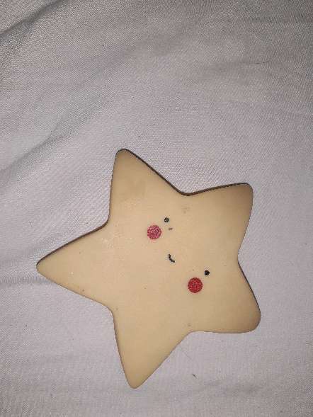 REGALO estrellita que alumbra en la oscuridad 