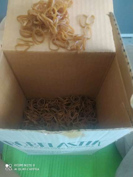 REGALO caja de gomas elsticas 