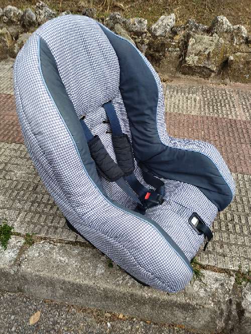 REGALO Silla de coche para beb 2