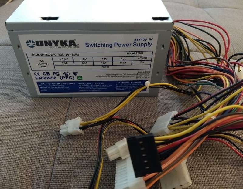 REGALO Fuente de alimentacin PC UNYKA ATX12V P4 - 500W 1