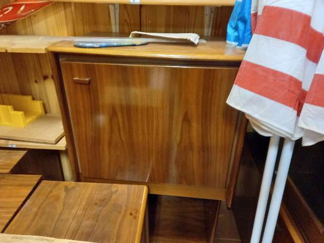 REGALO Muebles de comedor 4