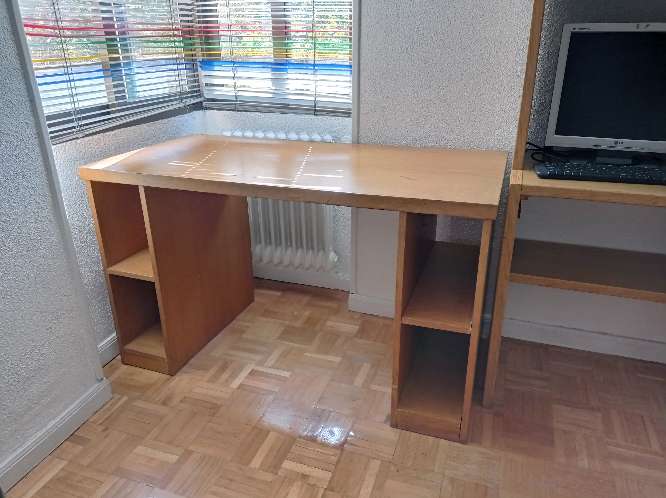 REGALO mesa escritorio REGALO mesa escritorio