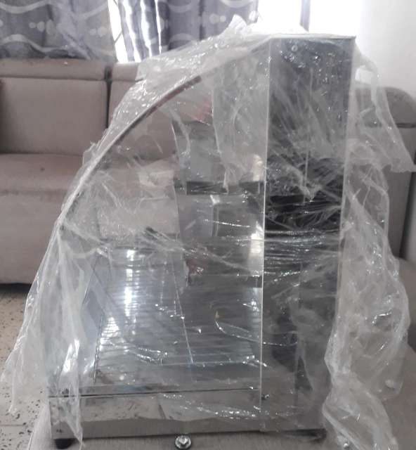 REGALO Vitrina y freidora 2