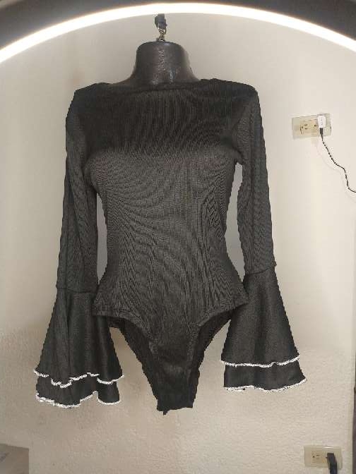 REGALO body nuevo talla L REGALO body nuevo talla L