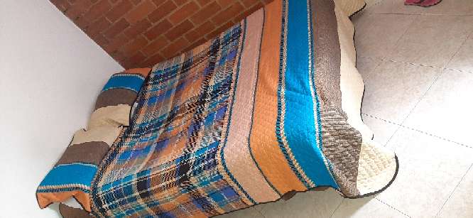 REGALO base cama doble con colchon REGALO base cama doble con colchon