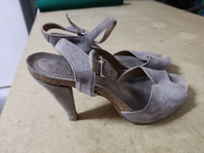 REGALO sandalias tacn talla 41 3