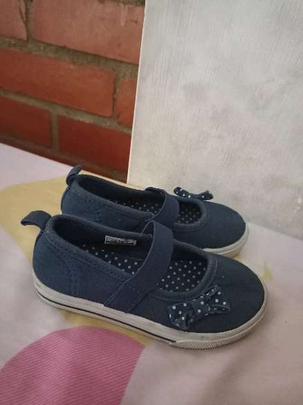 REGALO Zapatillas