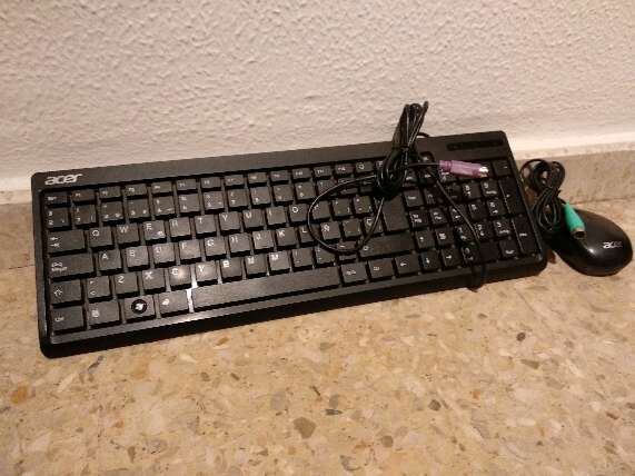 REGALO Teclado y ratn ordenador PS2 Acer 2