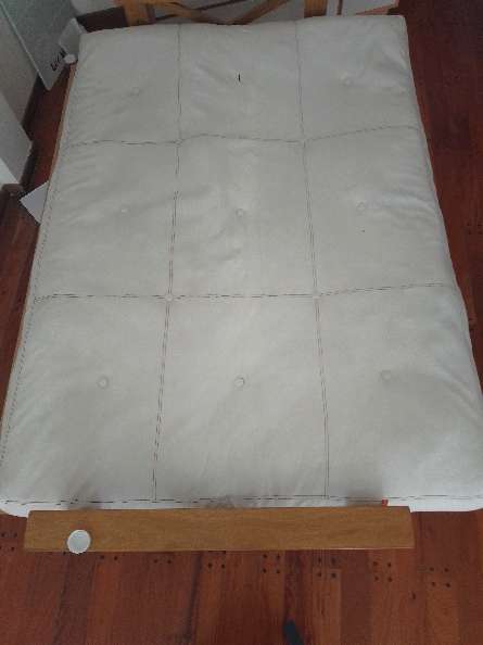 REGALO Colchn de futon (no incluye el silln de madera) 2