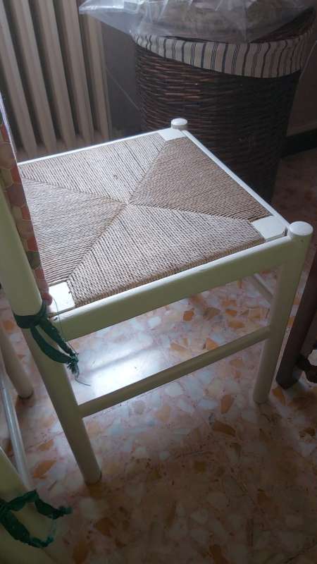 REGALO tavolo 4