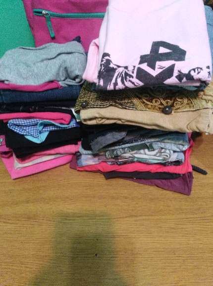 REGALO ropa de nena y mujer talle6 yxl REGALO ropa de nena y mujer talle6 yxl
