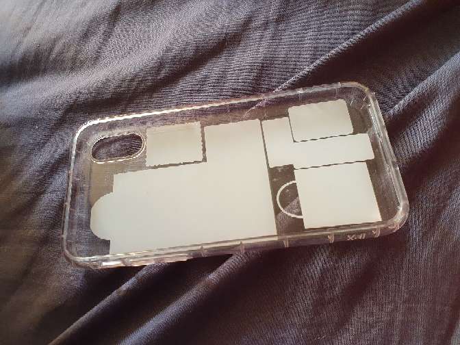 REGALO iphone xs 2