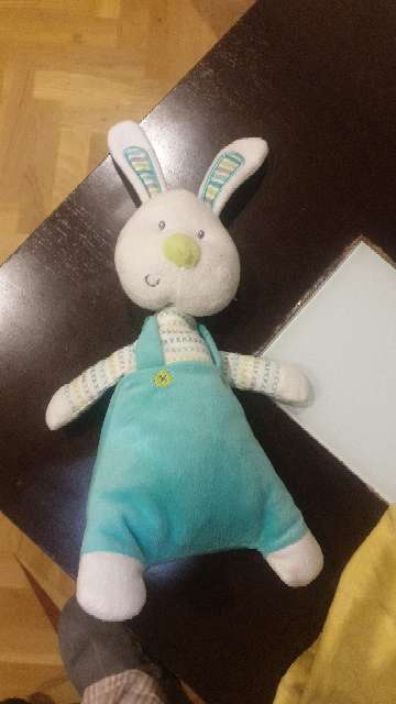 REGALO conejo de peluche