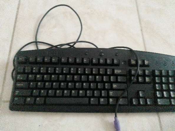 REGALO teclado viejo dell 1