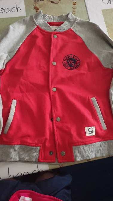 REGALO Ropa de nio talla 9. 10 aos 2