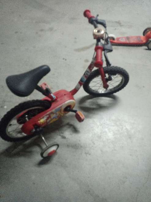 REGALO primera bicicleta con ruedines