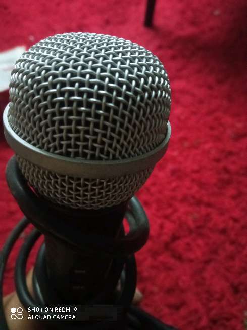 REGALO micrfono Shure sv100 3