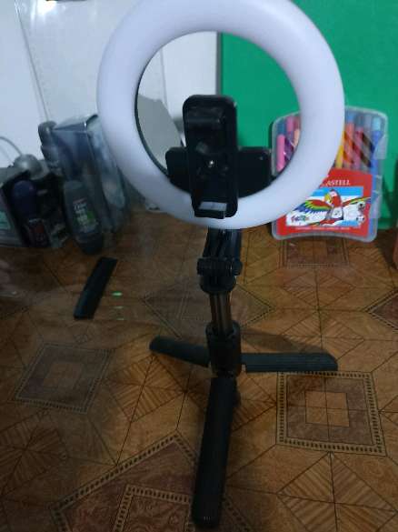 REGALO Lampara de luz para tik tok REGALO Lampara de luz para tik tok
