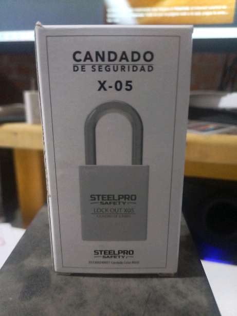 REGALO Candado de seguridad steelpro 