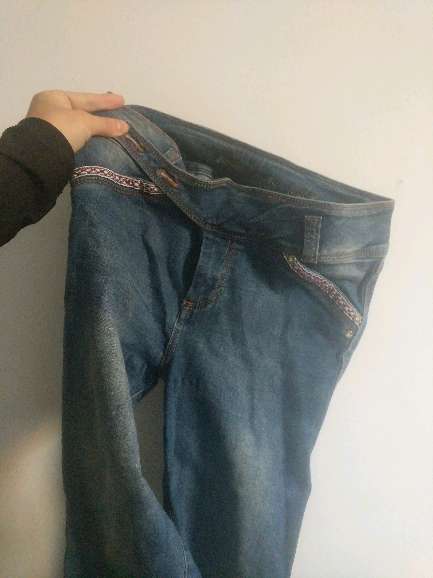 REGALO jeans talla 6/8 REGALO jeans talla 6/8