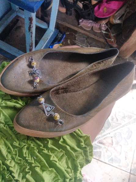 REGALO Zapatos dama 37 REGALO Zapatos dama 37