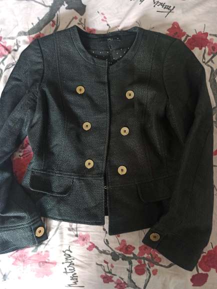 REGALO chaqueta Yera