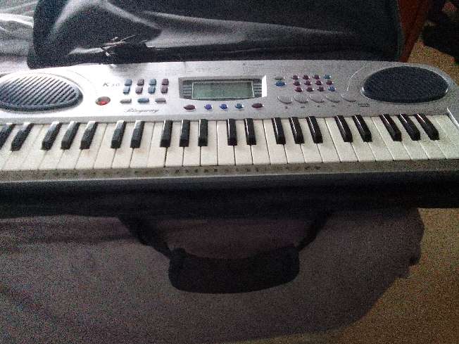 REGALO piano REGALO piano