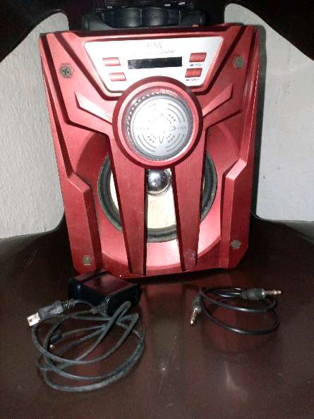REGALO Equipo de sonido REGALO Equipo de sonido
