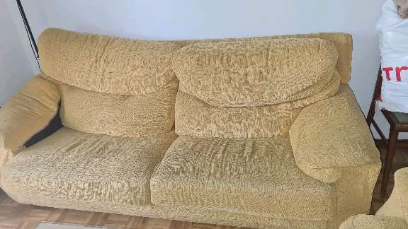 REGALO sofa 1