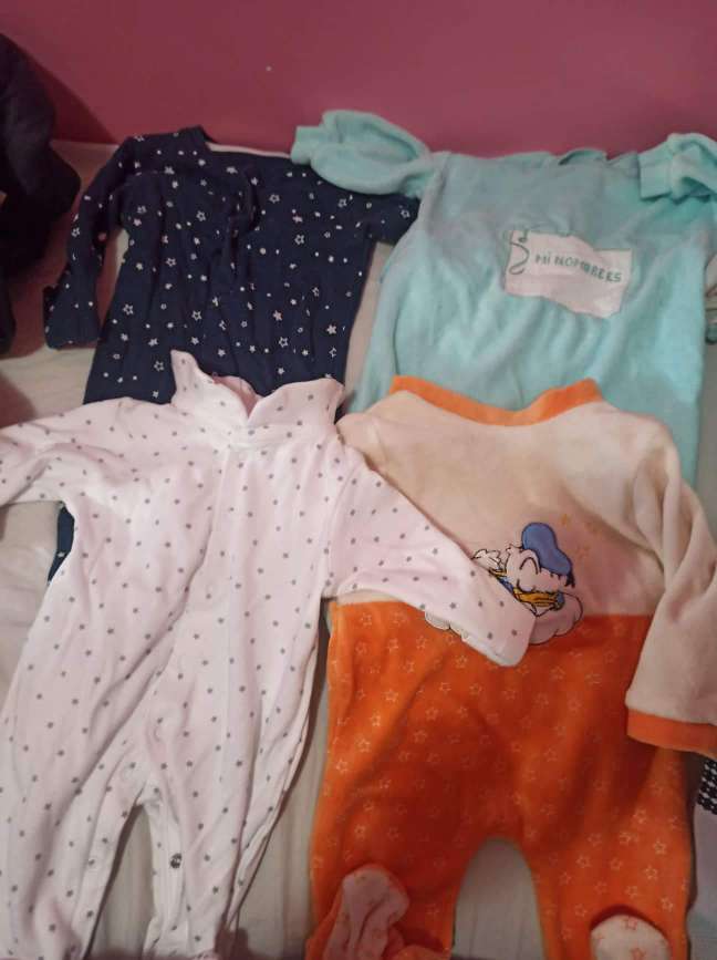 REGALO prendas de bebé REGALO prendas de bebé