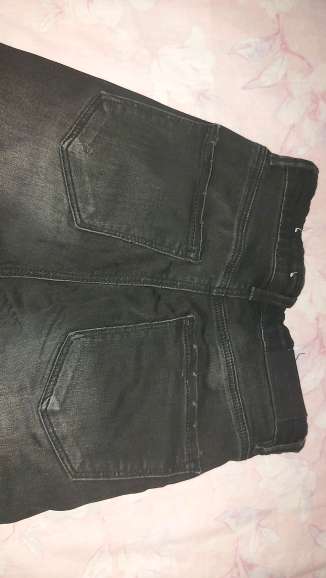 REGALO Jean Negro Stradivarius 3