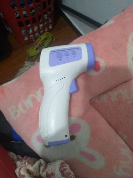 REGALO medidor de temperatura 