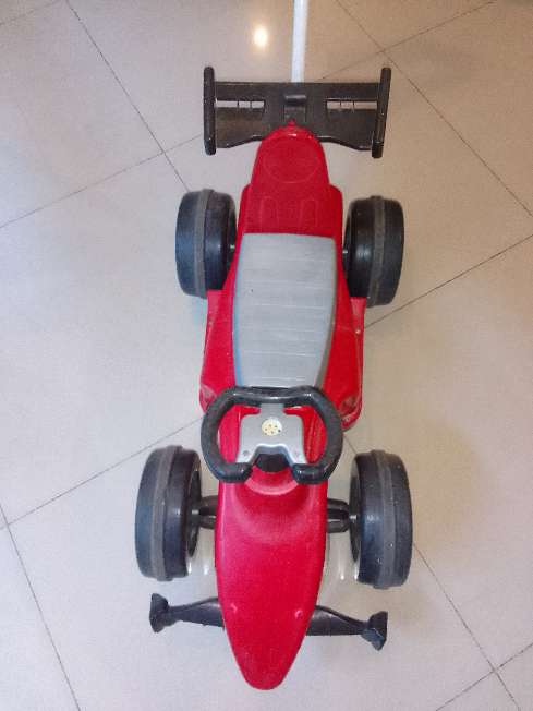 REGALO auto pata pata ferrari 2