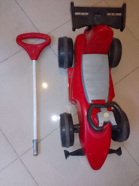 REGALO auto pata pata ferrari 3