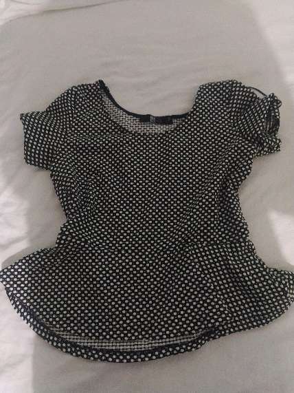 REGALO obsequio blusa bolitas 