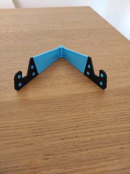 REGALO Base para colocar el mvil y ver pelculas. 