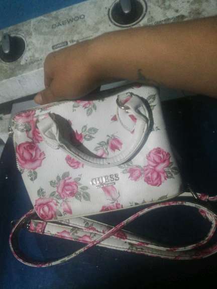 REGALO Bolsa guess