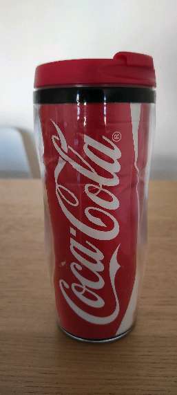 REGALO Vaso Coca - Cola con tapa. RESERVADO
