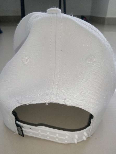 REGALO una gorra en buen estado 2