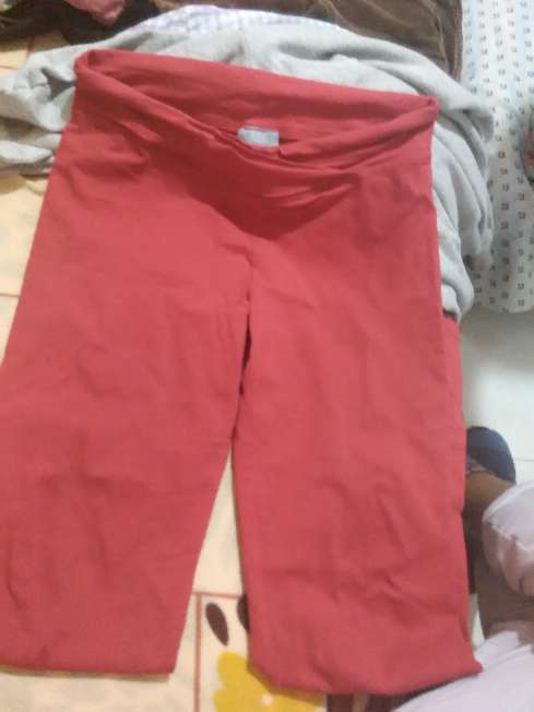 REGALO pantaln rojo