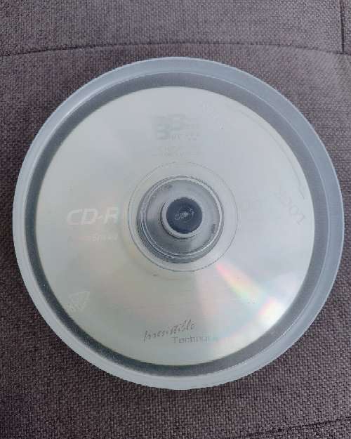 REGALO 18 CD-R 100 min. 875 MB REGALO 18 CD-R 100 min. 875 MB